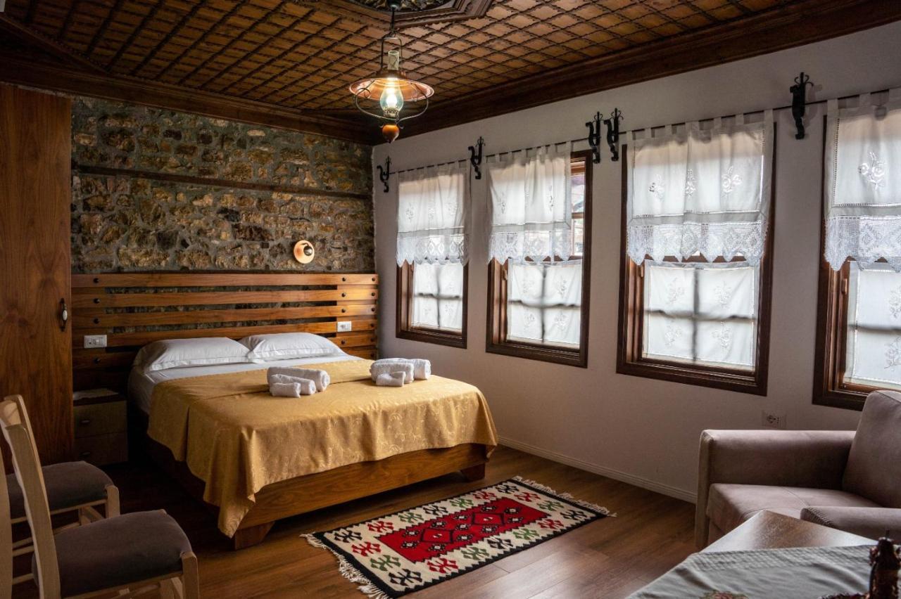Hotel Borklad Berat Ngoại thất bức ảnh