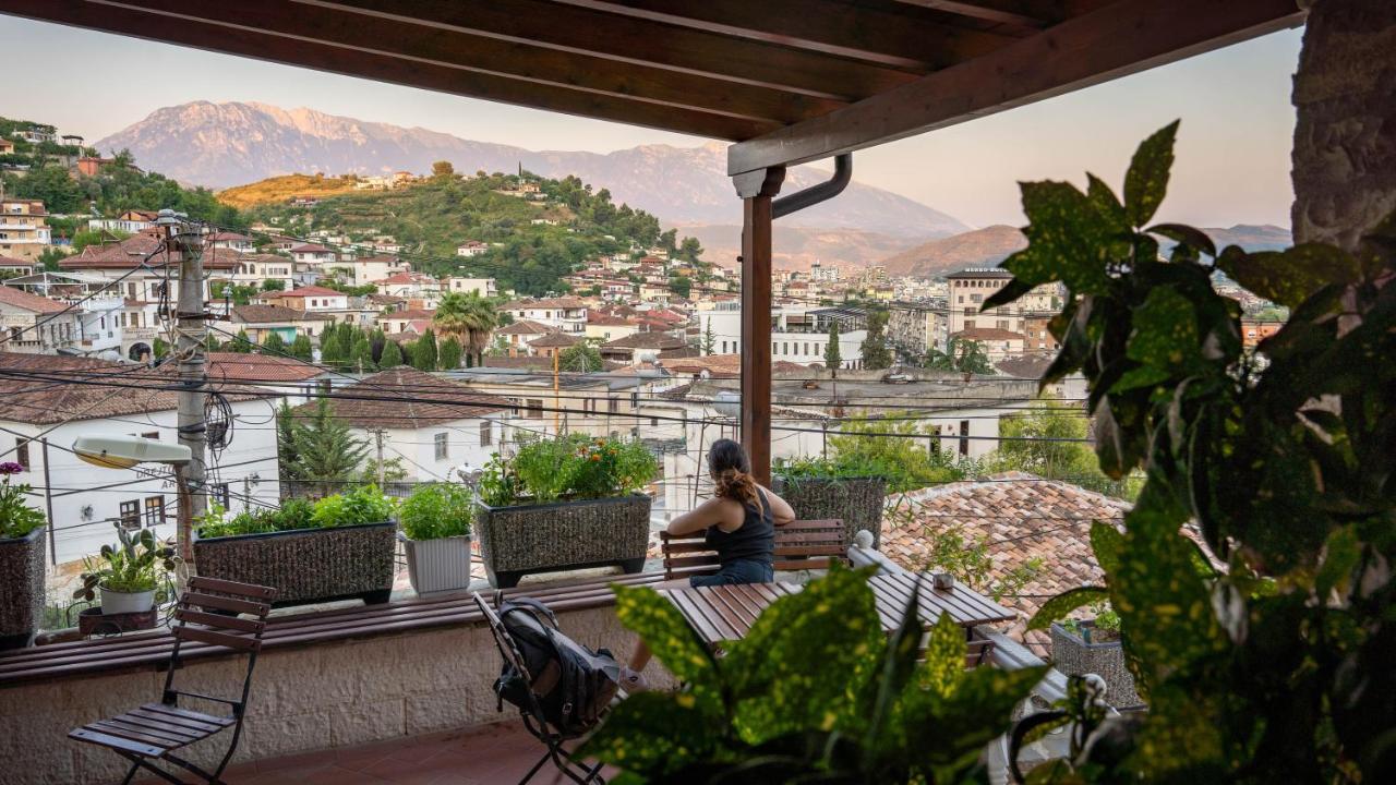 Hotel Borklad Berat Ngoại thất bức ảnh