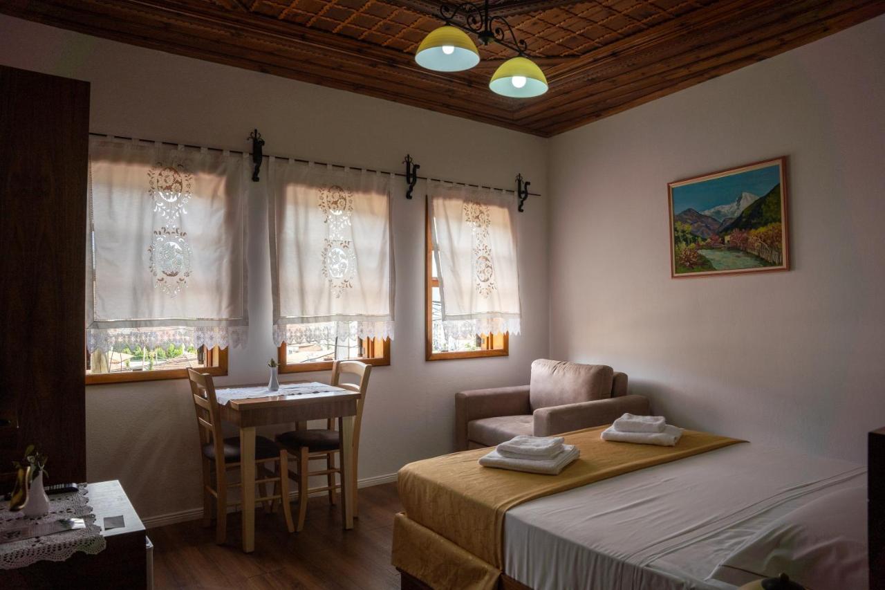 Hotel Borklad Berat Ngoại thất bức ảnh