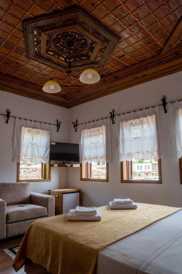 Hotel Borklad Berat Ngoại thất bức ảnh