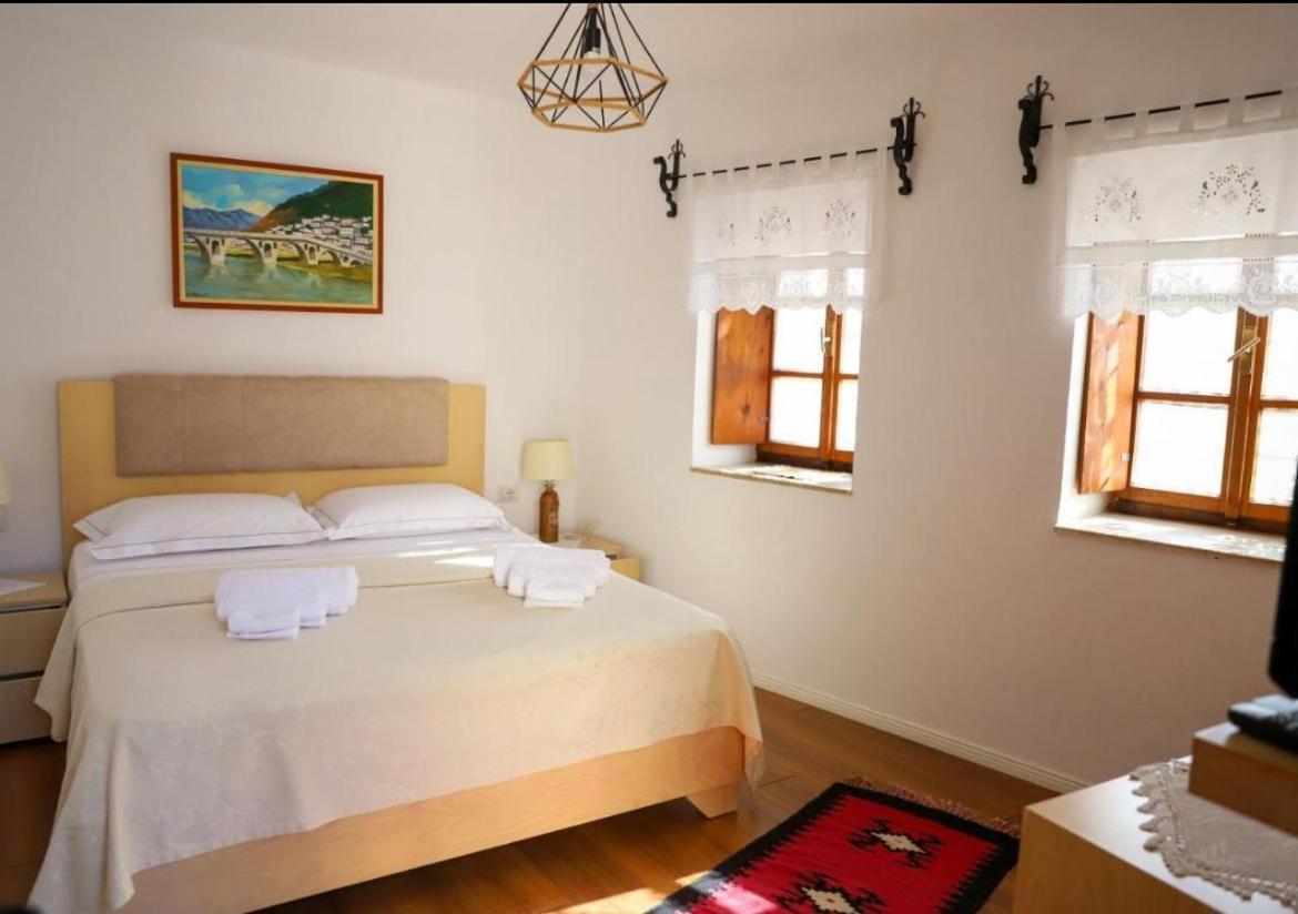 Hotel Borklad Berat Ngoại thất bức ảnh